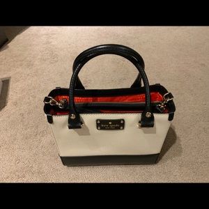 Beautiful like new Kate Spade handbag